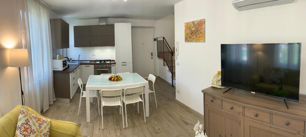 Casa La Wanda - Camaiore Toscana - 2 Bedroom & Terrace Εξωτερικό φωτογραφία
